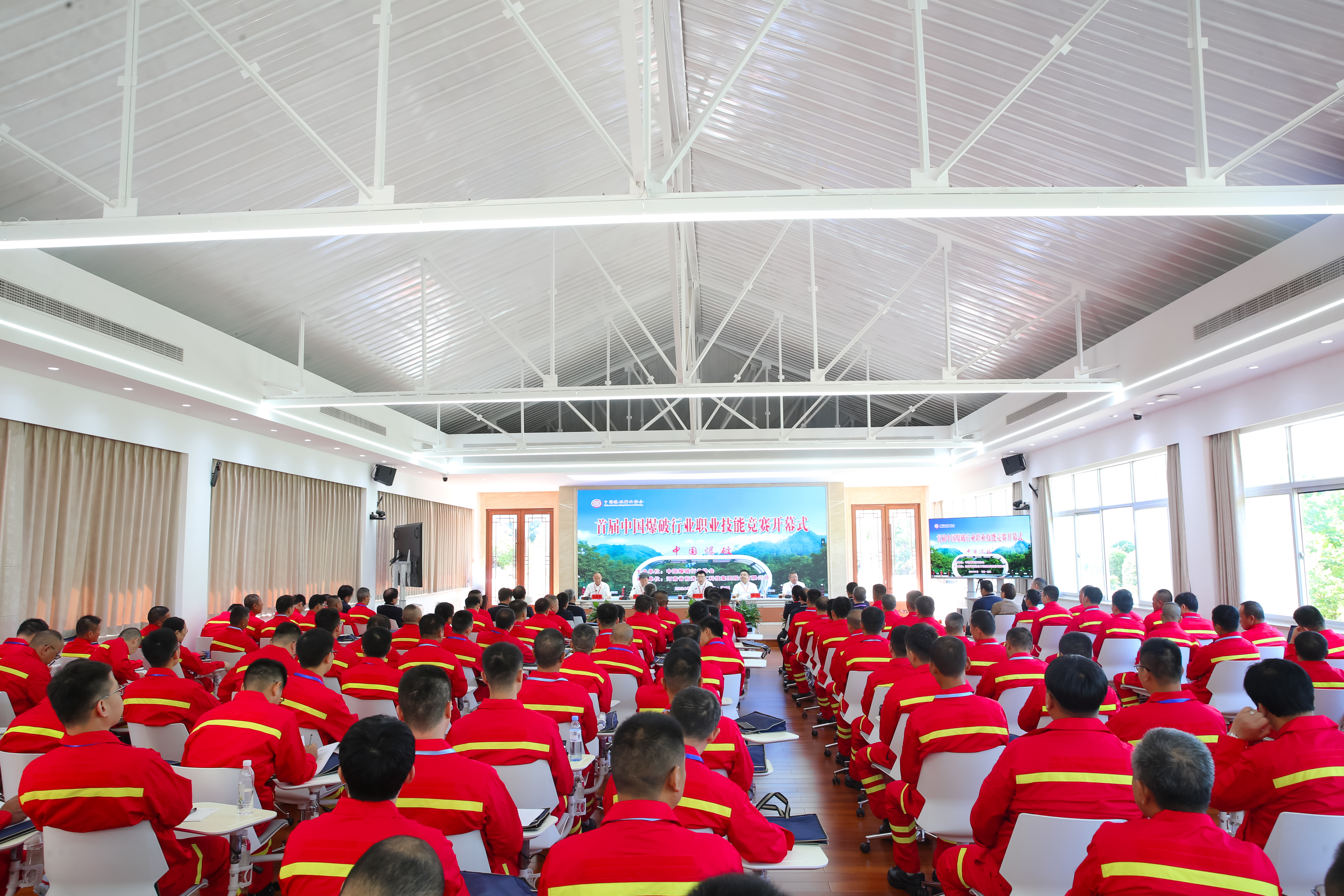 国产人妻777人伦精品HD